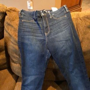 Hollister jeans